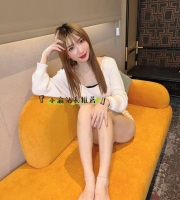 芊芊｜165/48/C/24歲    高挑長腿系，