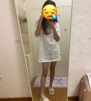 北北 152cm.A+.39kg.18歲    高中生 貧乳妹