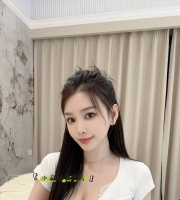葳葳安 167/50/E 25歲    #大牌彩妝櫃姐