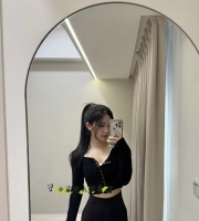 小語  165/48kg/D/24歲     #氣質高挑外貿漂亮