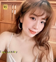 晴悅   163cm.F.48.26歲    翹臀 大奶 臉蛋精緻