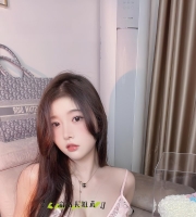 菲靈 162cm-47kg-E‘’奶-24歲    外貌清秀是個很愛笑的女生喔