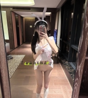 清月｜160cm｜46kg｜C奶｜20歲     COSplay小蘿莉