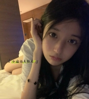 恩裳 162cm-C奶-18歲    18歲純甜學生妹，