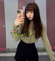 小語｜155cm｜43kg｜B奶｜18歲    嬌小學生妹初下海