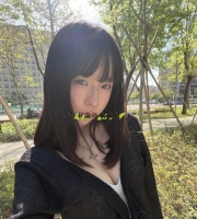 娜娜 155cm.D.47kg.20歲    甜辣氣質 反差感十足